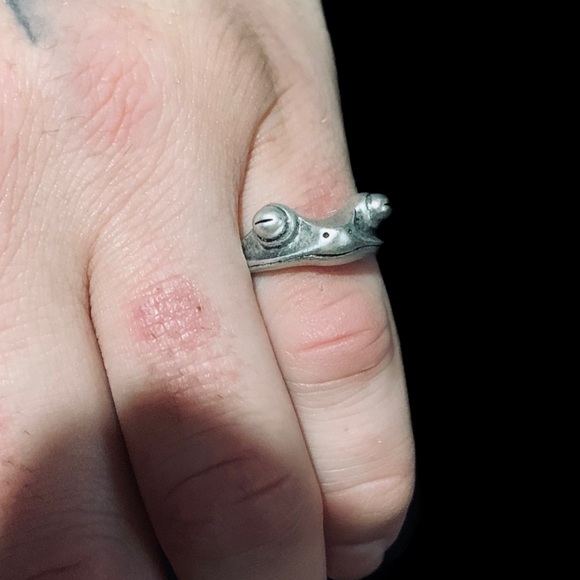 925 Sterling Silver Rustic Fashion Adjustable Frog Ring - Picture 2 of 5